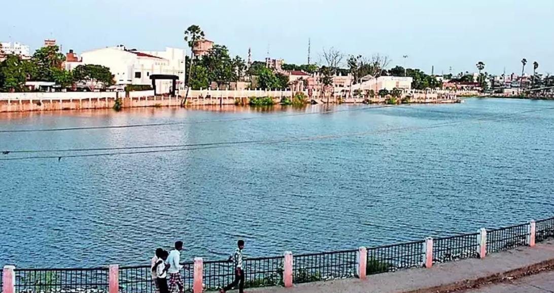 Mangal Talab, Patna, Bihar - Vushii.com Mangal Talab, Patna, Bihar - Vushii.com